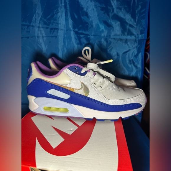 Nike Airmax 90 SE - size 8 - Picture 3 of 15